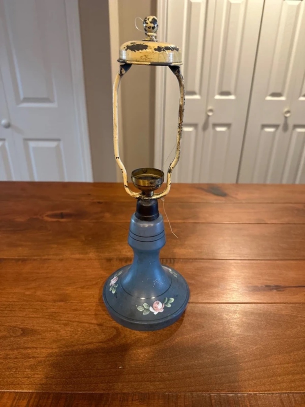 Vintage 14” Blue Hand Painted Table Lamp